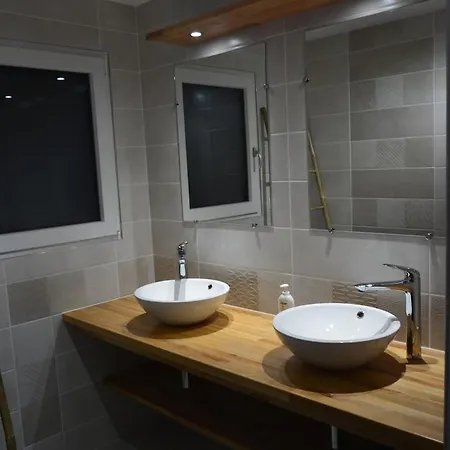 Au Refuge Des Chamois, 125 M2, Wifi Et Babyfoot Chalet Gerbépal