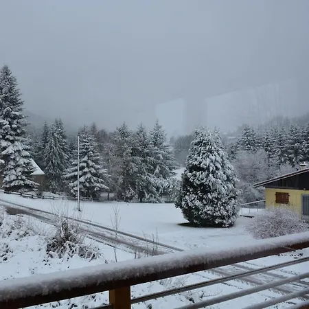 Chalet Au Refuge Des Chamois, 125 M2, Wifi Et Babyfoot Gerbépal