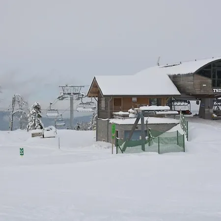 Au Refuge Des Chamois, 125 M2, Wifi Et Babyfoot Gerbépal